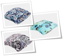 Vera Bradley Pillow Travel Trolley Blanket 45&quot; x 60&quot; Strap Convertible NWT - £29.22 GBP