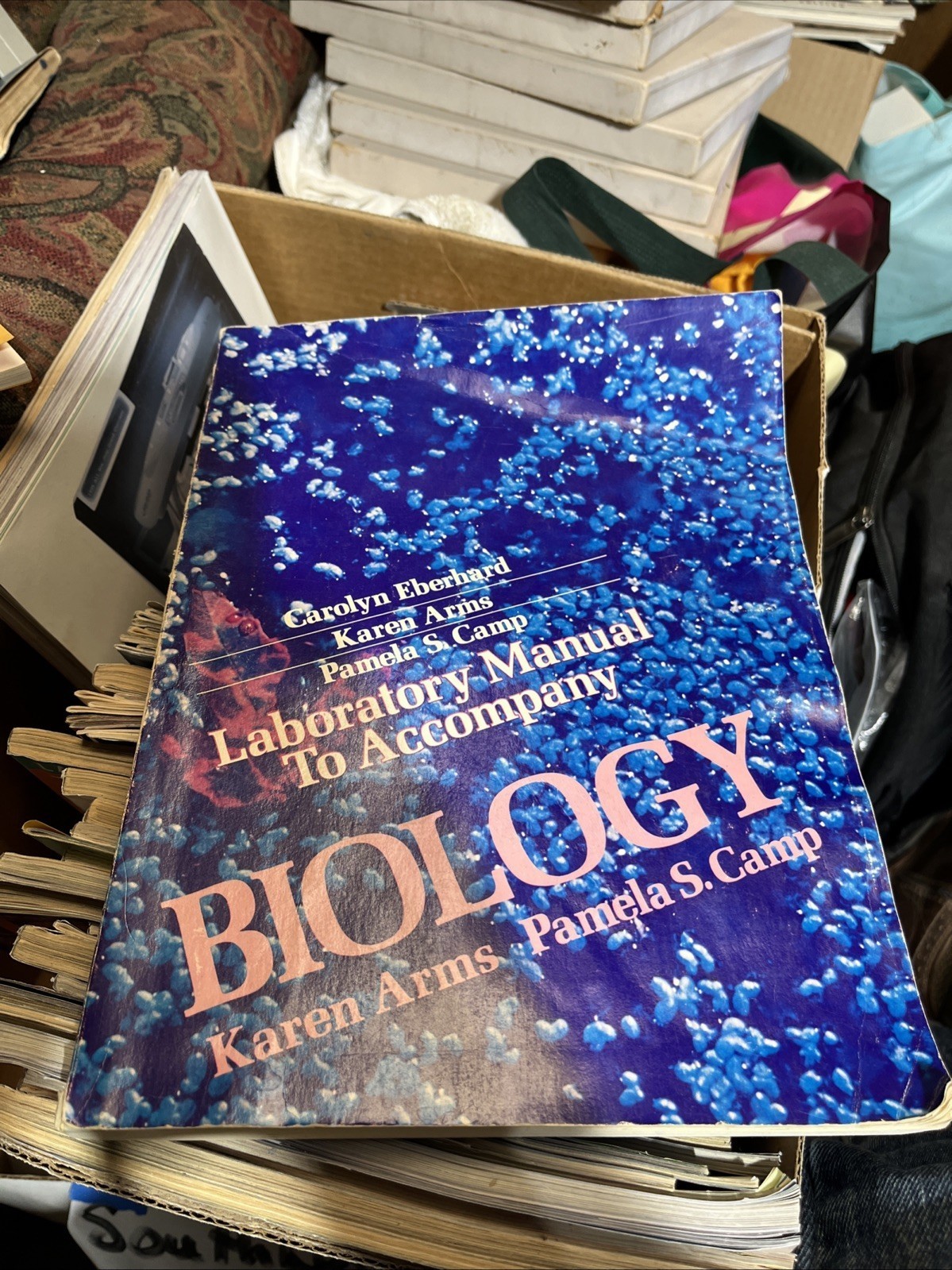 LABORATORY MANUAL TO ACCOMPANY BIOLOGY Carolyn Eberhard Karen Arms - $20.57