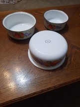 Set Of 3 Mixing Bowls Apples And Grapes Made In Indonesia Good Condition... - £8.76 GBP