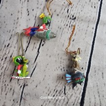 3 Looney Tunes Warner Bros Minature Ornaments Marvin Martian Wile E. Coyote VTG - $22.44