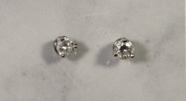 Diamond Stud Round Earrings .25 cts Total Weight 14k White Gold Threaded Posts - £159.68 GBP