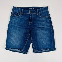 Maurices Bermuda Mid Rise Womens Shorts Size 8 Blue Medium Wash Stretch - $18.99
