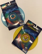 NEW Lot of 2 Royal Deluxe Flash Flyer Light-Up Frisbees W Battery Outdoor Age 6+ - £15.91 GBP