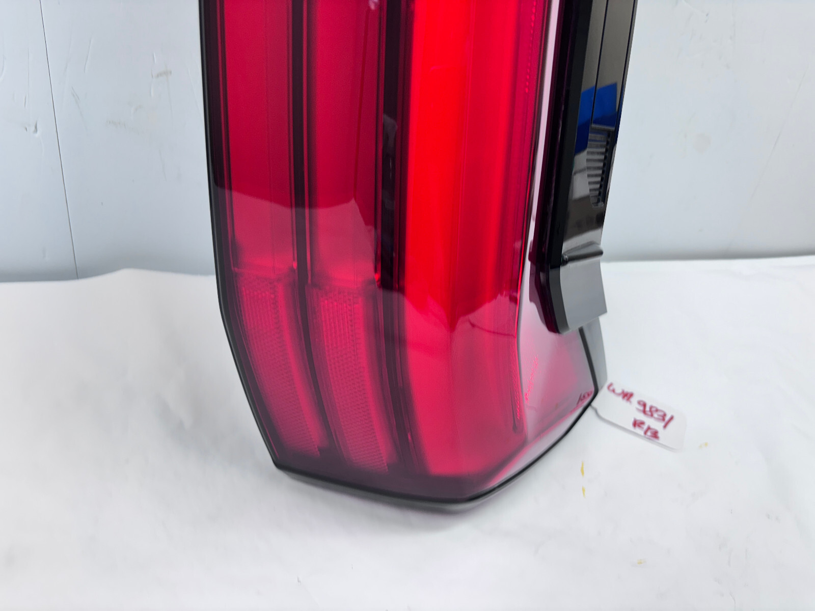 NICE 2022 2023 2024 2025 TOYOTA TUNDRA LED REAR RIGHT OEM TAIL LIGHT Item image 3
