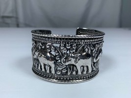 Hilltribe Thai Silver bracelets - £99.68 GBP