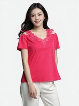 Women Top Unbranded Women Pink Short Sleeve Floral Neckline Top Size L - $8.41
