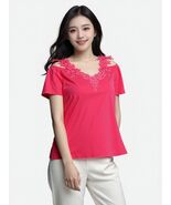 Women Top Unbranded Women Pink Short Sleeve Floral Neckline Top Size L - $154.50 MXN