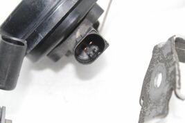 06-10 VW VOLKSWAGEN PASSAT B6 HIGH & LOW TONE HORNS W/ BRACKETS E4863 image 6