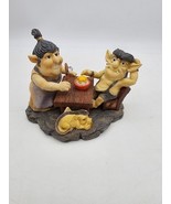 world of krystonia Figure Couple Of Trolls Eating - $1,674.30 MXN