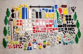 Lot of 298 Miscellaneous LEGO Parts - Excellent Condition - £31.34 GBP