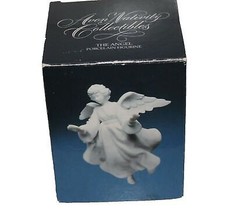 1985 Avon Nativity The Angel Flying Porcelain Figurine Rare Vtg Collectibles - £50.80 GBP