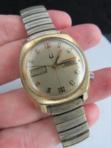 Men&#39;s vintage BULOVA &quot;ACCUTRON&quot; gold tone watch band 1970&#39;s N6 - £97.38 GBP