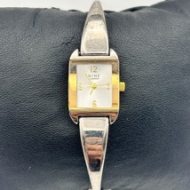 NINE &amp; COMPANY Silver Tone 17mm Women’s Watch Working New Battery - $201.74 MXN
