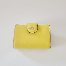 Coach 6390 Crossgrain Leather Medium Corner Zip Wallet Retro Yellow - £61.53 GBP