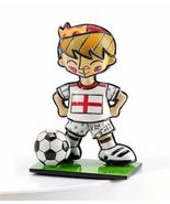 Romero Britto Miniature Figurine World Cup Soccer Player England #333124... - £38.93 GBP