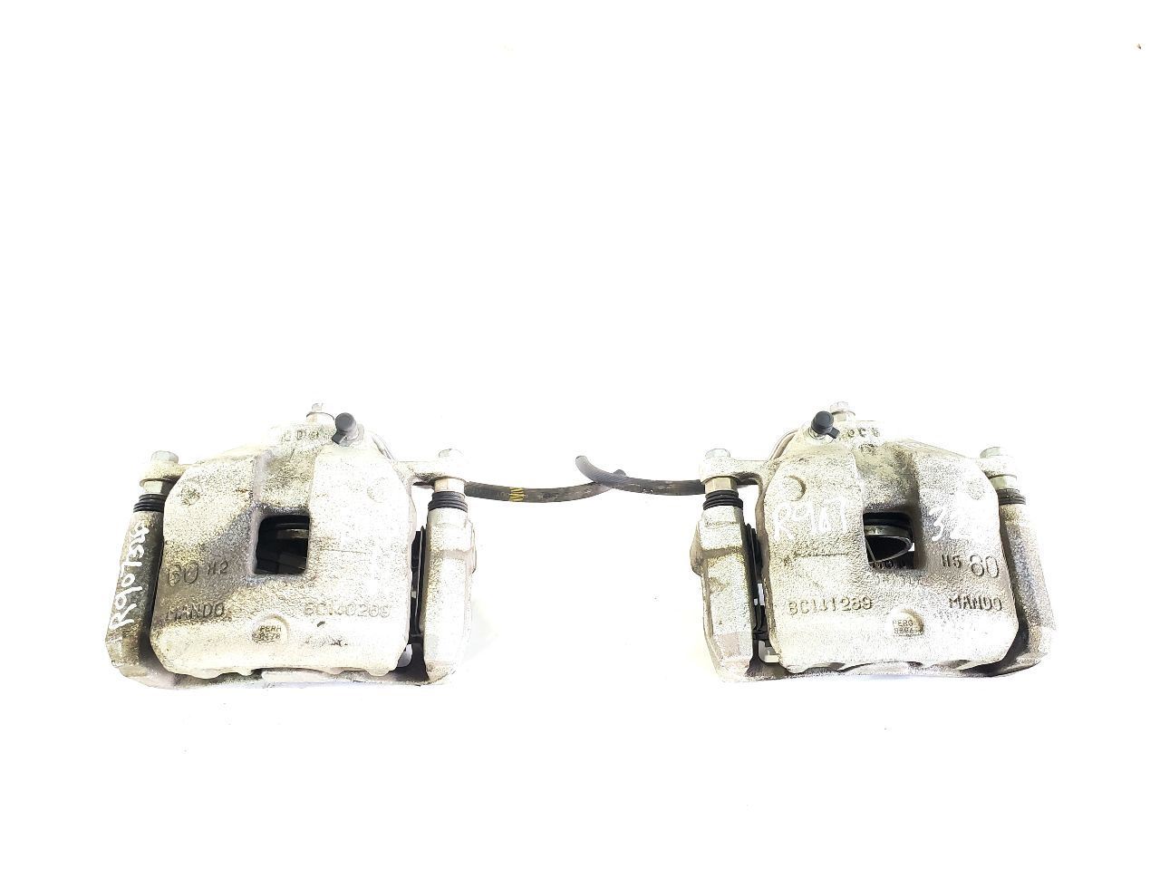 2018 2019 2020 2021 2022 Kia Sportage OEM Front Pair Of Brake Calipers  - $154.69