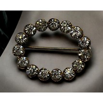 Vintage Rhinestone Brooch Faux Gold Tone Oval Pin Prong Set Mid Century - £22.31 GBP