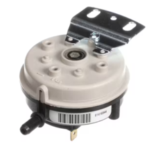 Trane CNT03603, 81416944, Pressure Switch, -0.07&quot; WC, SPDT - $2,928.87 MXN