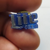 Vintage Lapel Pin Lite Beer Miller - £6.25 GBP