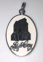 1970s Park City Silver King Coalition Building 7/8 Enamel Necklace Penda... - $175.58 MXN