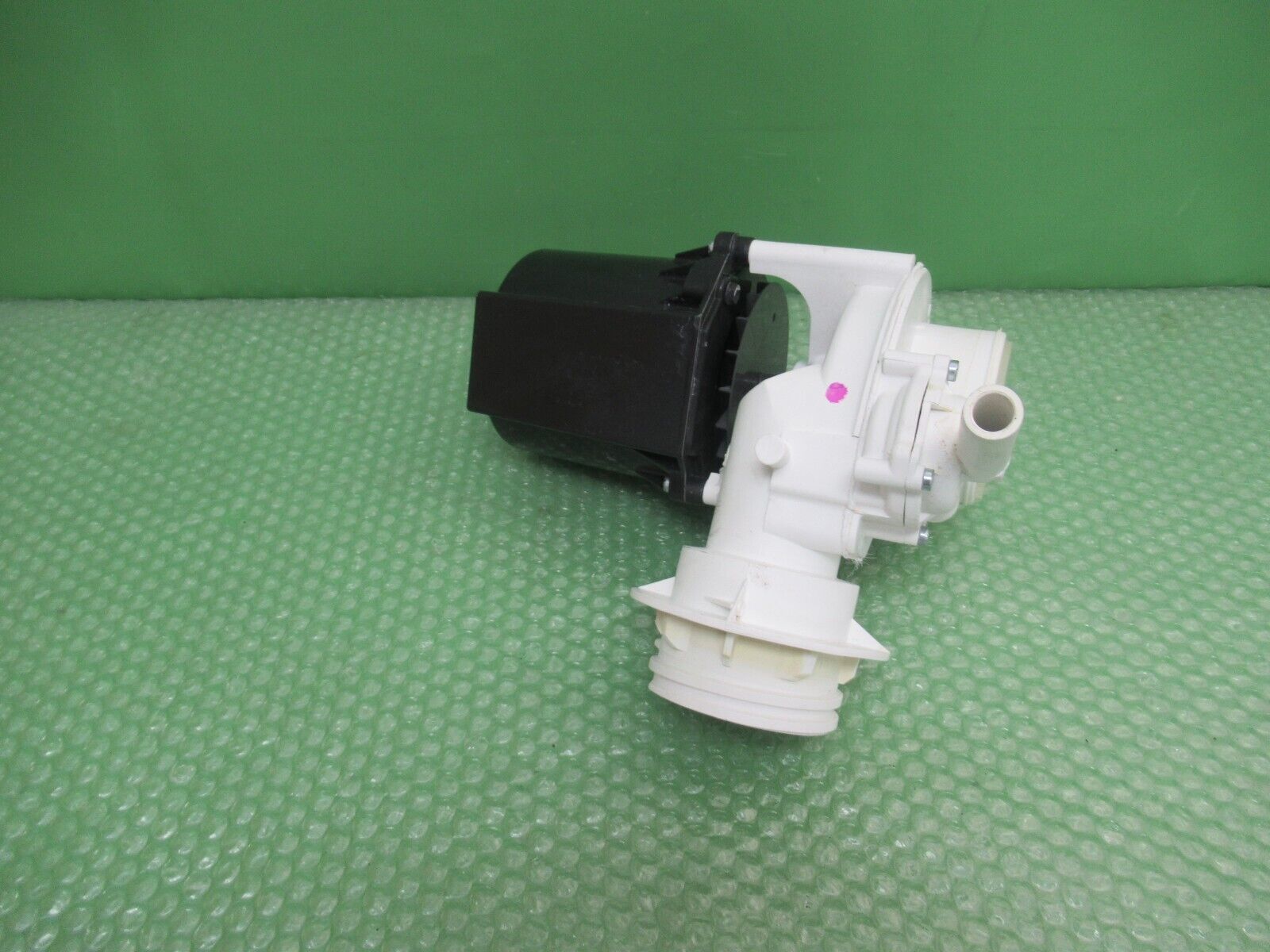 8283457 3372625  3369583  WP8283457 Whirlpool Dishwasher Pump w/Motor As... - $74.98