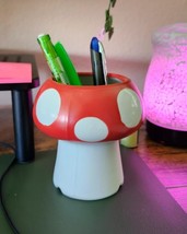 Mushroom Pencil Holder for Desk Cute Pen Holder Decoration 3.5&quot;D x 3.5&quot;W... - $26.31 CAD