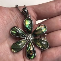 Lia Sophia  Abalone &quot;Water Lilly&quot; Flower Crystal Silver Tone Necklace - £14.90 GBP