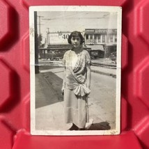 Woman Posing By A Drug Store Photograph 2 7/16 x 3 7/16 Pre Owned Vtg 1920s - £6.72 GBP