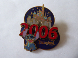 Disney Trading Pins 43401     DLR - Sleeping Beauty&#39;s Castle 2006 (Stitch) 3D - £7.56 GBP