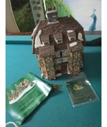John Falstaff Inn Depart 56 Heritage Figurine Lighted House New ^^ - $169.72 CAD