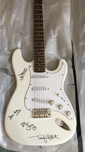 EAGLES group AUTOGRAPHED signed FULL size GUITAR  don henley +3 - £3,905.29 GBP