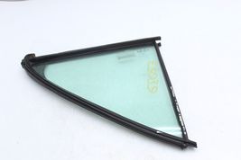 96-02 MERCEDES-BENZ W210 REAR LEFT DRIVER SIDE WINDOW VENT GLASS E5039 image 4