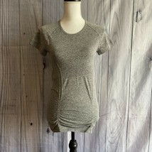 Athleta Workout Top, Small, Gray, Polyester Blend, Short Sleeve, Form Fitting - £19.97 GBP