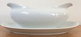 Vintage White Glazed Ceramic Porcelain Gravy Boat Soup Tureen w Catch Di... - $39.99