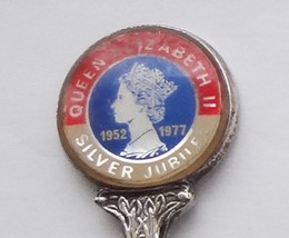 Collector souvenir spoon queen elizabeth ii silver jubilee 1952   1977  1  thumb200