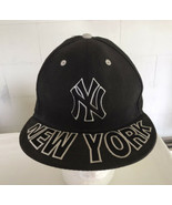 New York Yankees Cap New Era Baseball MLB Black, White 7 1/2 Spelled On ... - $33.61 CAD