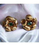 Signed Floral Coro Shiny Copper Colored Screw Back Earrings w/Dark Green... - £15.93 GBP