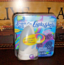 Glade Plugins Scented Oil Berry Burst Light Show Night Light Changing Colors - £27.50 GBP