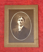 1800s or 1900s Antique Vintage Cabinet Card Photograph Of A Handsome You... - $9.85