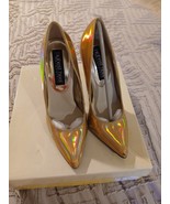 Highest Heel Collection Size 6 Gold Iridescent  - $189.35 MXN