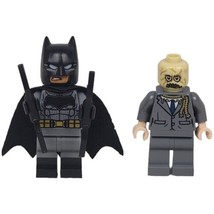 Lego DC Super Heroes Scarecrow &amp; Batman Minifigures - £18.24 GBP