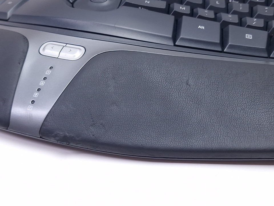 Microsoft Natural Ergonomic Keyboard 4000 V1.0 USB Wired Black  TESTED Item image 9