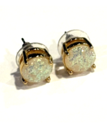 Kendra Scott Irridescent Drusy Stud Earrings, Goldtone - $433.30 MXN