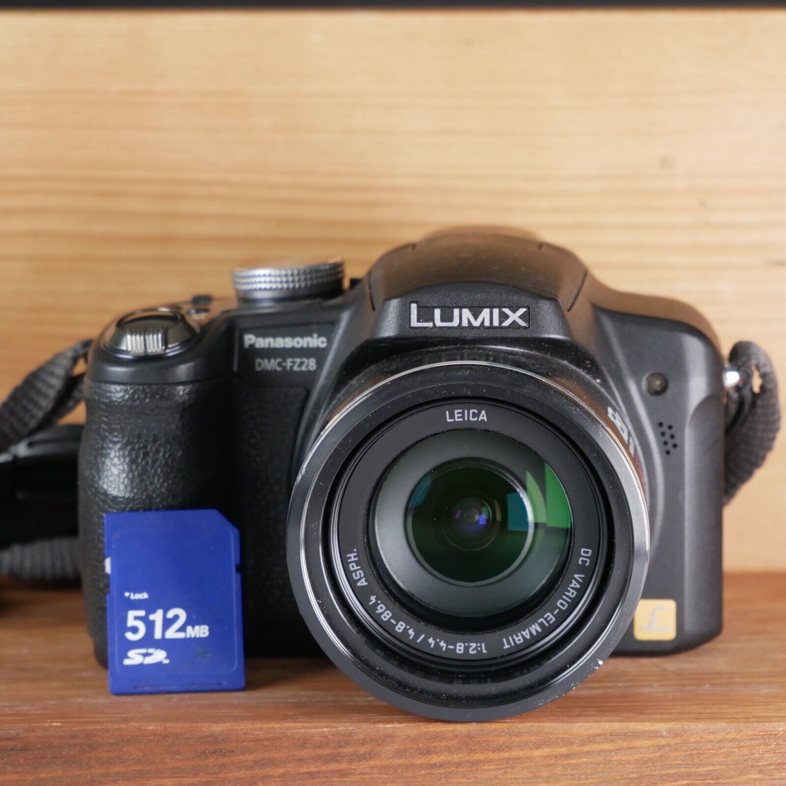 Panasonic LUMIX DMC-FZ28 10.1MP Digital Camera - Black *GOOD/TESTED* W 512MB SD - $47.47