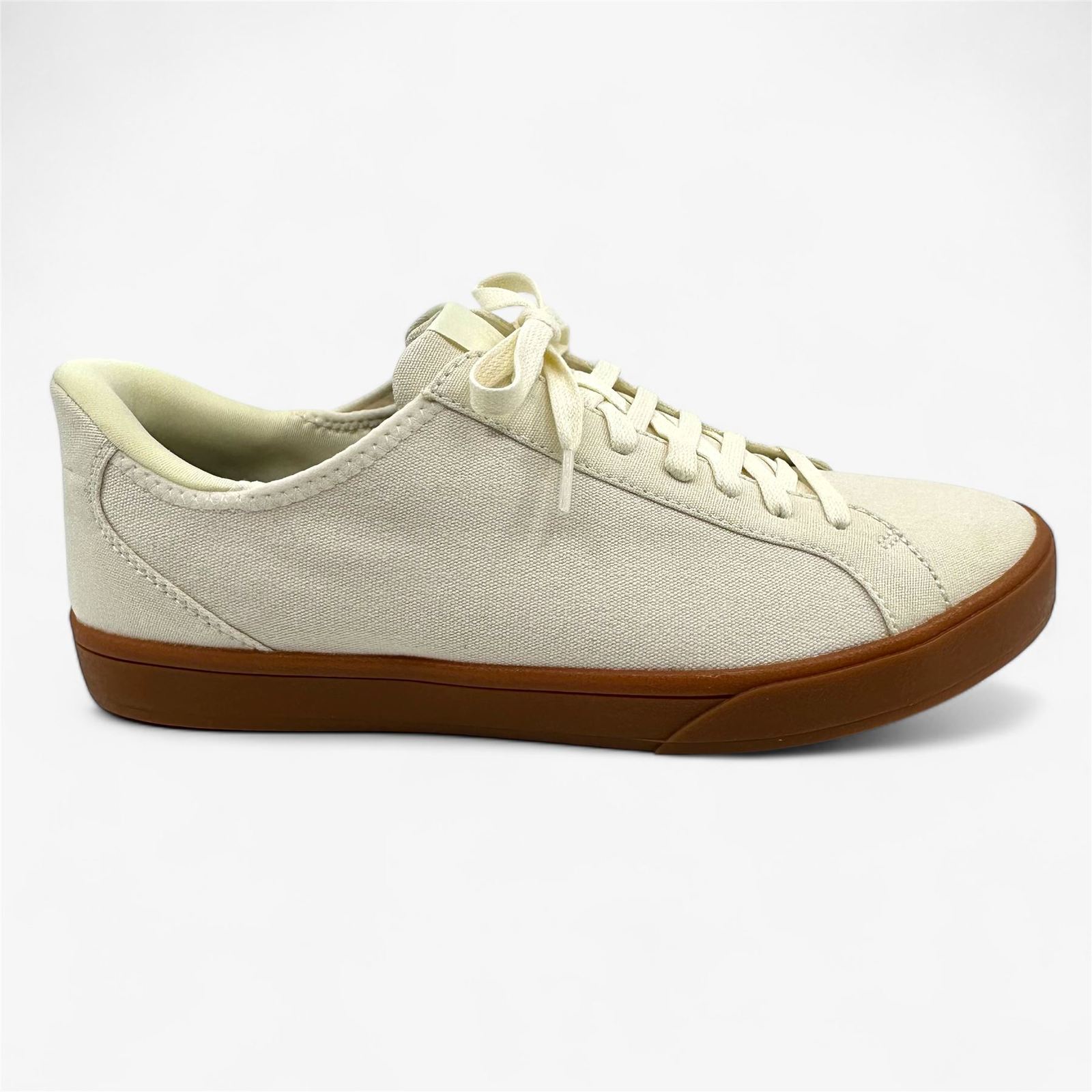 Kizik Irvine Pristine Gum Mens Athletic Sneaker