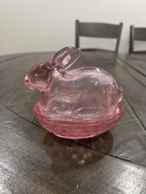 LE Smith Pink Easter Bunny Rabbit Basket Weave Nest Candy Dish Vintage - $22.76