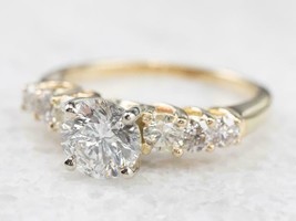 2.20Ct Imitación Diamante Solitario Compromiso Anillo 14K Oro Amarillo Chapado - £129.36 GBP