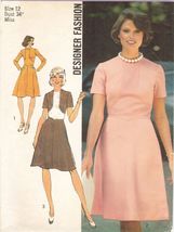 Vtg 1973 Retro Designer Fashion Shaped Front Inset Dress Sew Pattern S12 - $11.99