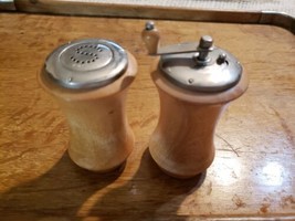 Vintage Woodware Japan Wooden Salt/Pepper Shaker Grinder Set Blonde Possible New - £14.64 GBP