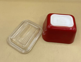 Pyrex Fridgie Primary Colors Red 1.5 Cup Refrigerator Dish 0501 Lid 501-C READ - £13.30 GBP